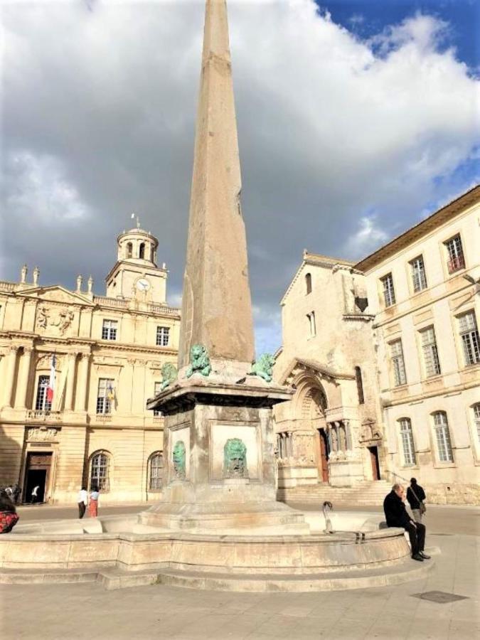 L'Appart De La Rue Balze Arles Eksteriør billede